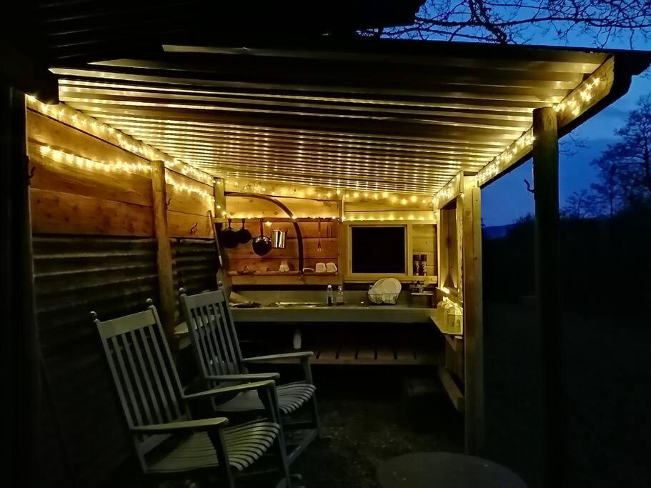 Penn Bergeyn Shepherd'S Huts 엑서터 외부 사진